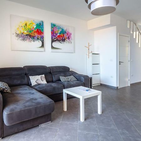 Casa Parque Tropical Ocean View Daire Los Cristianos  Dış mekan fotoğraf