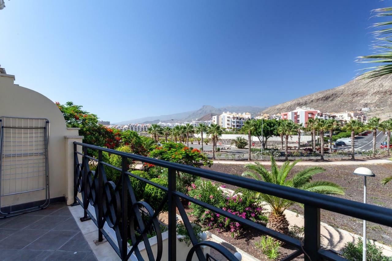 Casa Parque Tropical Ocean View Daire Los Cristianos  Dış mekan fotoğraf